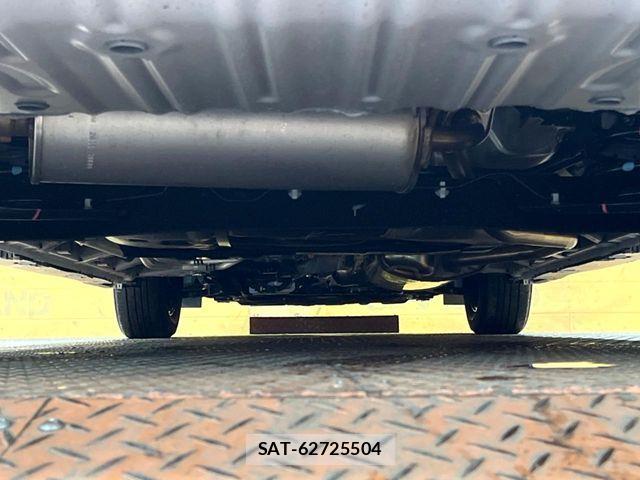 Nissan SERENA 2026-03 8882012-18