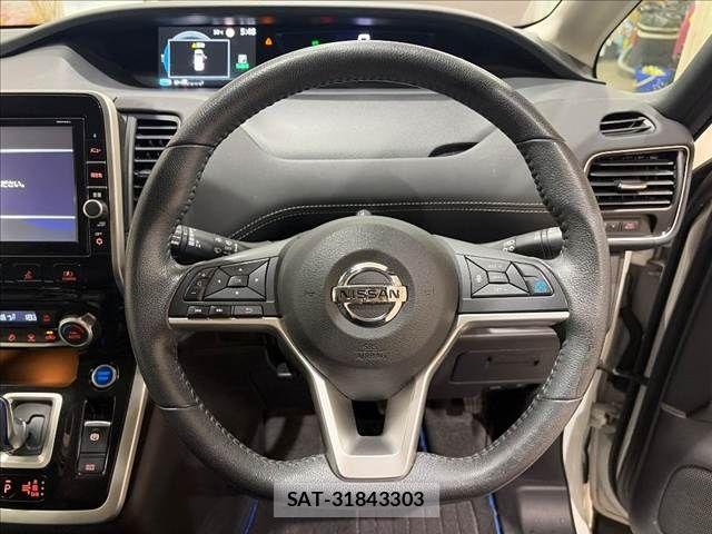 Nissan SERENA 2018-06 8882033-10