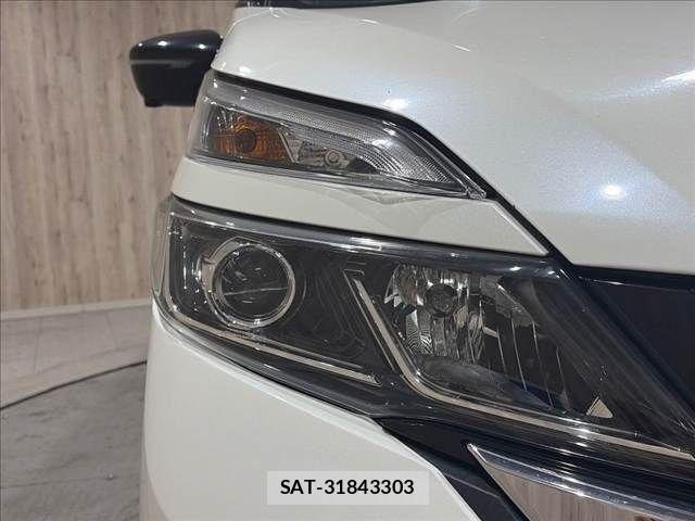 Nissan SERENA 2018-06 8882033-22