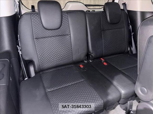 Nissan SERENA 2018-06 8882033-8