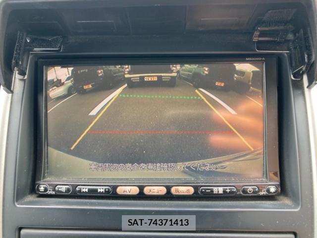 Nissan SERENA 2009-09 8882050-18