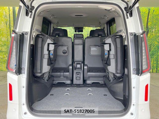 Nissan SERENA 2023-02 8882017-10