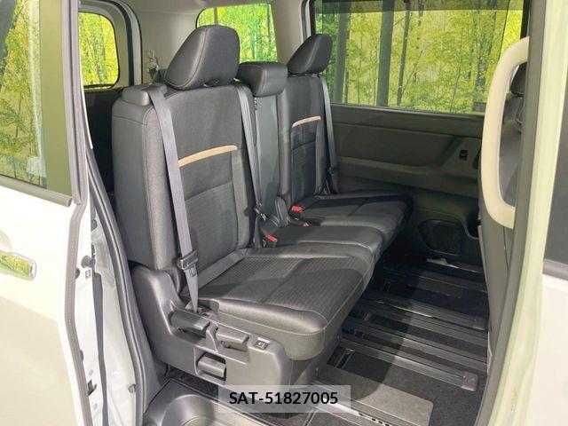 Nissan SERENA 2023-02 8882017-8