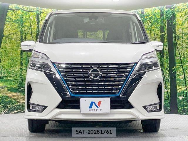 Nissan SERENA 2021-09 8884302-14