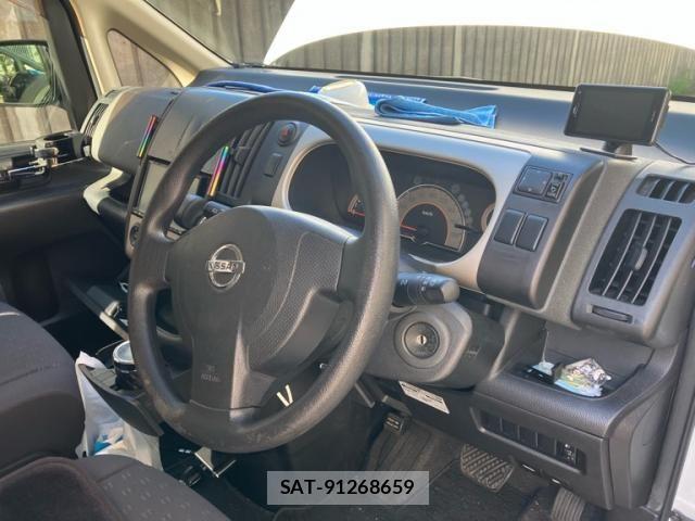 Nissan SERENA 2008-02 8884315-9