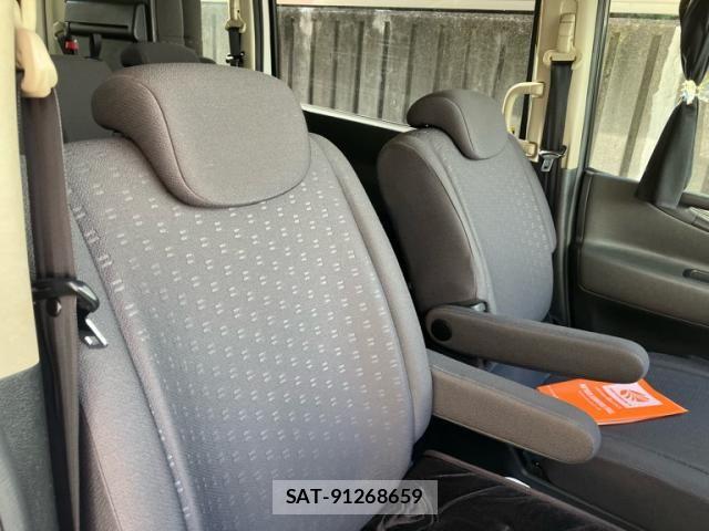 Nissan SERENA 2008-02 8884315-10