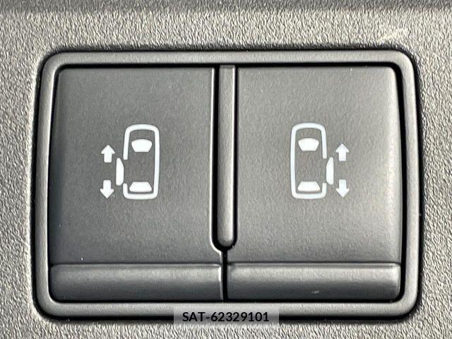 Nissan SERENA 2020-11 8884307-6