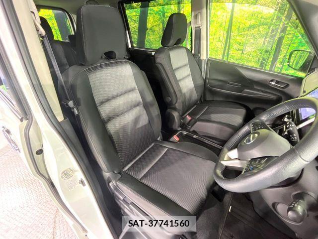 Nissan SERENA 2022-06 8884305-7