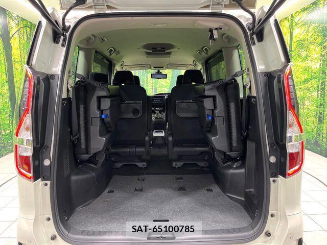 Nissan SERENA 2022-04 8884303-10