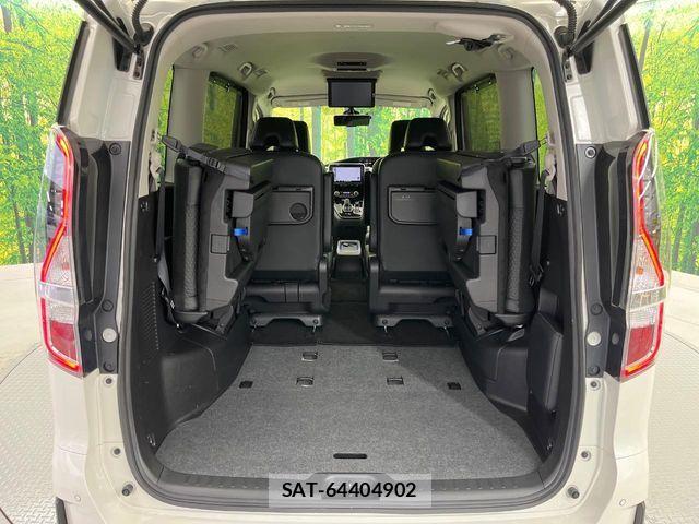 Nissan SERENA 2021-03 8884309-11