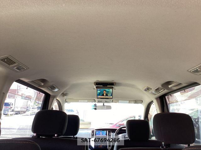 Nissan SERENA 2009-06 8884313-13