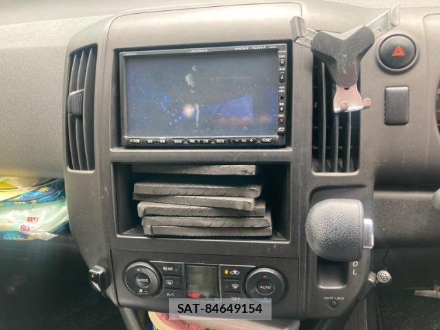 Nissan SERENA 2005-09 8884316-21