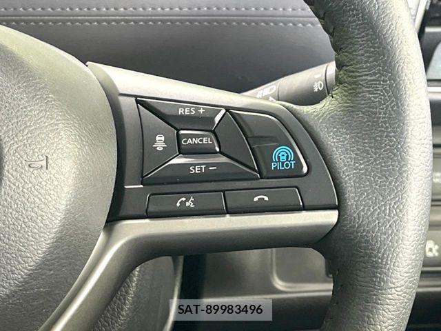 Nissan SERENA 2021-09 8884304-6