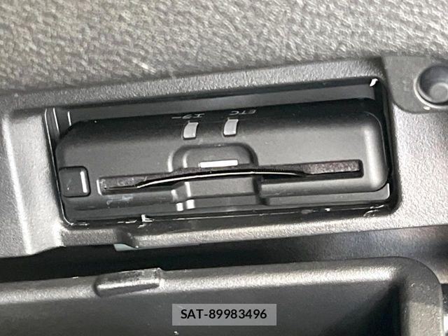 Nissan SERENA 2021-09 8884304-7