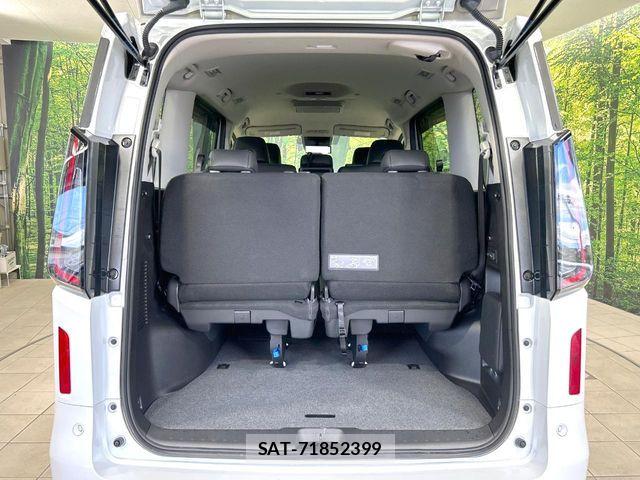 Nissan SERENA 2025-02 8884301-12