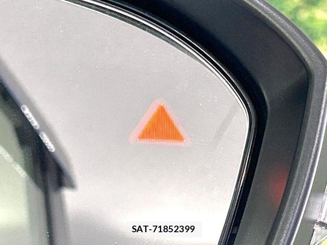 Nissan SERENA 2025-02 8884301-4