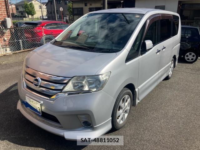 Nissan SERENA 2011-12 8884314-0