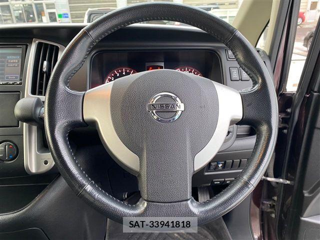 Nissan SERENA 2010-05 735899-19