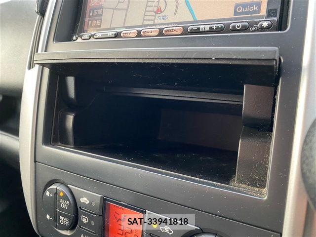 Nissan SERENA 2010-05 735899-26