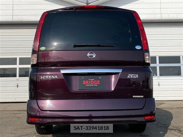 Nissan SERENA 2010-05 735899-5