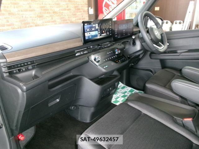 Nissan SERENA 2024-10 1043249-5