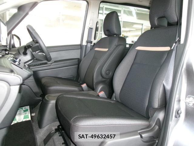Nissan SERENA 2024-10 1043249-6