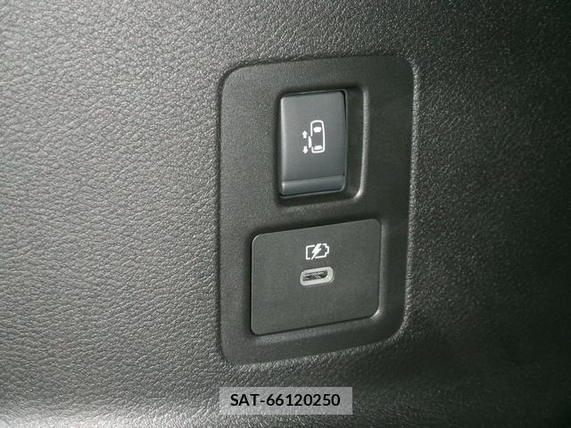 Nissan SERENA 2024-10 1093830-16