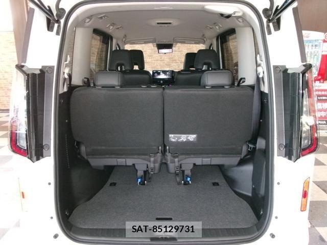 Nissan SERENA 2023-07 1191068-12