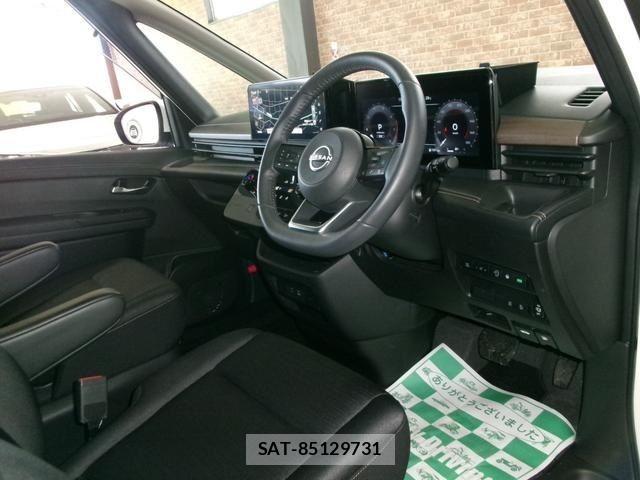 Nissan SERENA 2023-07 1191068-3