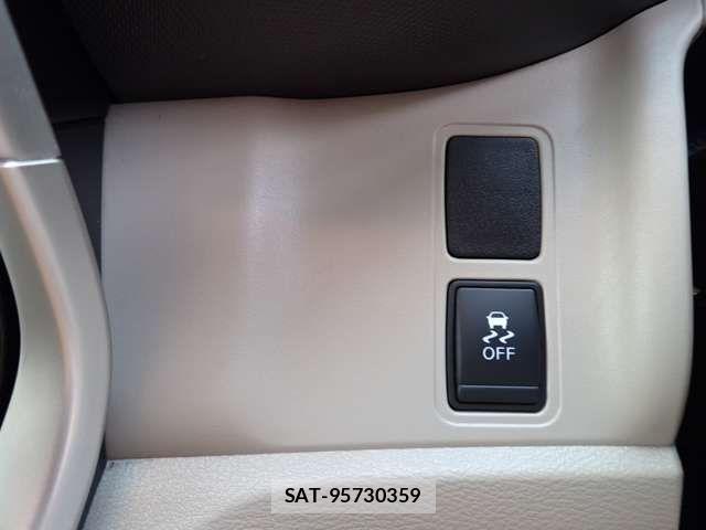 Nissan SERENA 2017-01 1323256-18