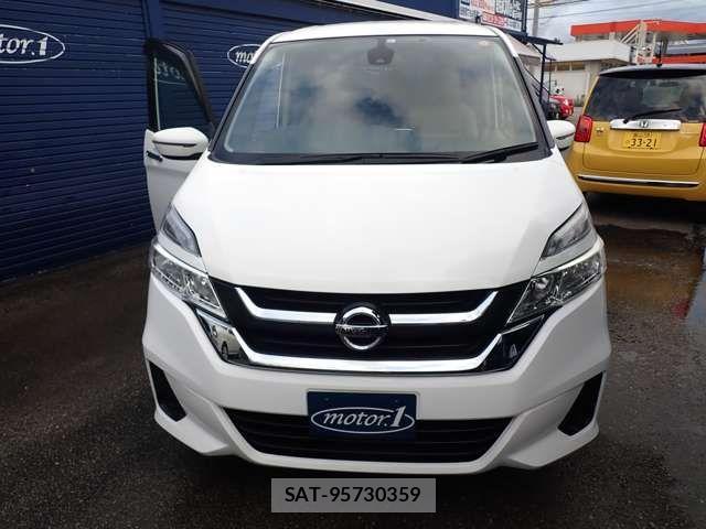 Nissan SERENA 2017-01 1323256-1