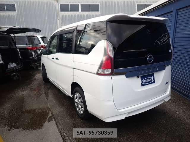 Nissan SERENA 2017-01 1323256-4