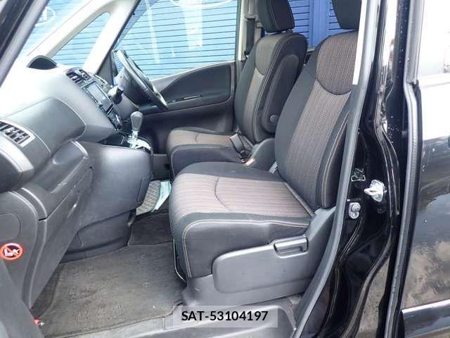 Nissan SERENA 2015-12 3909755-8