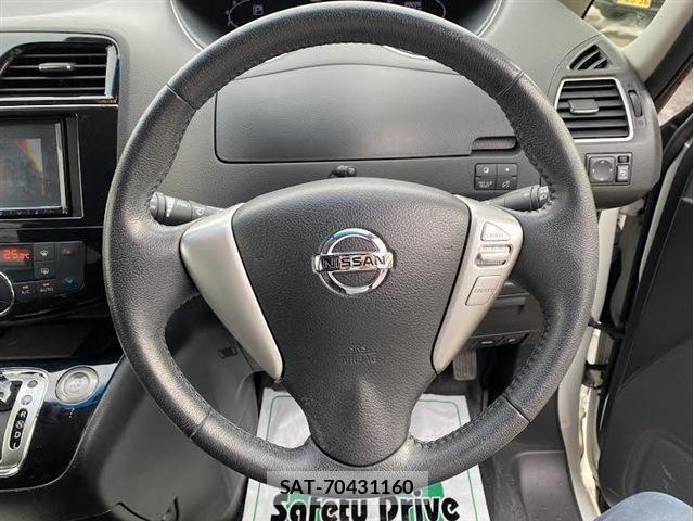 Nissan SERENA 2014-03 4601409-23