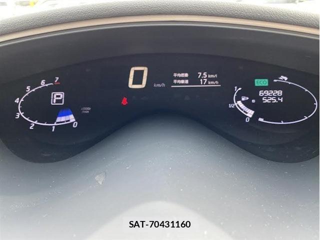 Nissan SERENA 2014-03 4601409-24