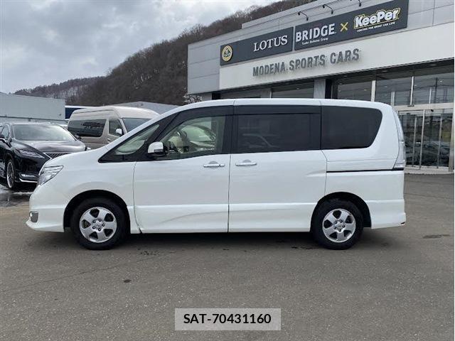 Nissan SERENA 2014-03 4601409-4