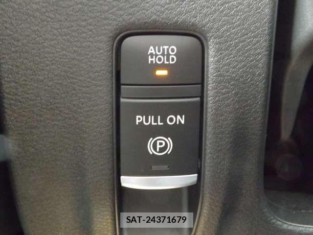 Nissan SERENA 2025-10 6018084-17