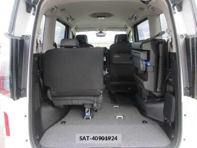 Nissan SERENA 2025-10 6018063-23