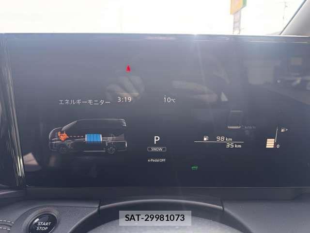 Nissan SERENA 2025-09 6018065-12