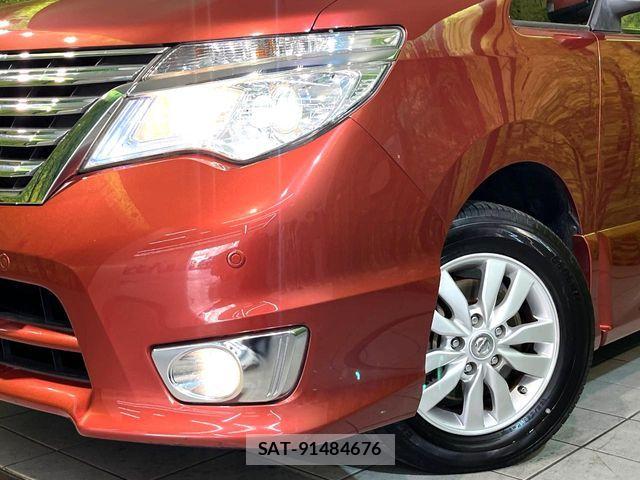 Nissan SERENA 2015-03 6219366-12