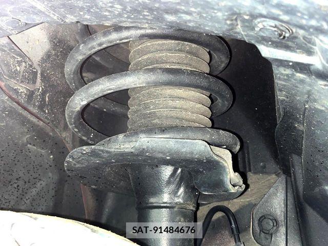 Nissan SERENA 2015-03 6219366-19