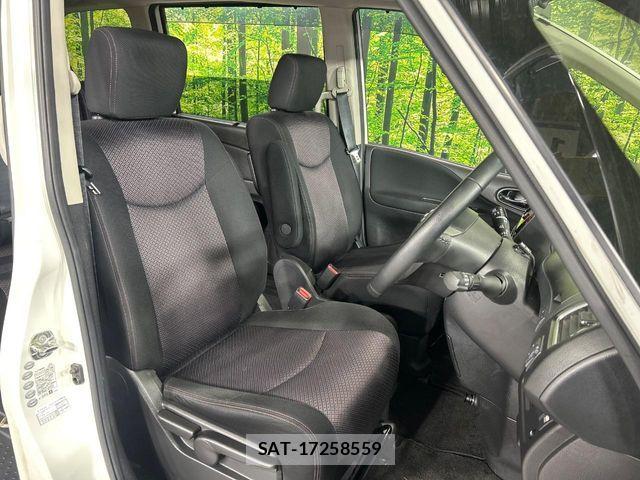Nissan SERENA 2012-01 6219360-9