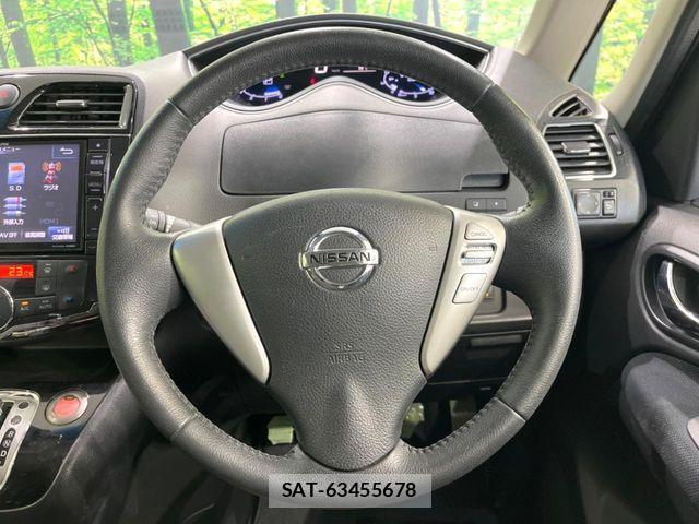 Nissan SERENA 2014-09 6272837-11