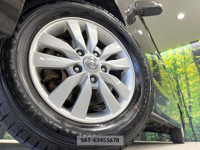 Nissan SERENA 2014-09 6272837-13