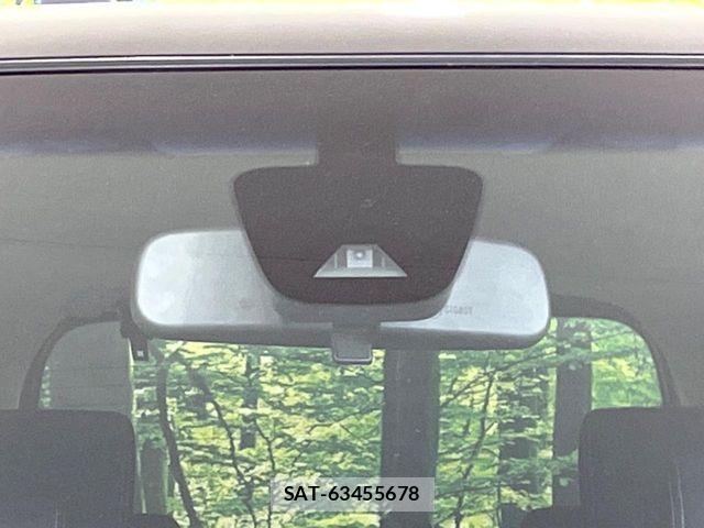 Nissan SERENA 2014-09 6272837-2