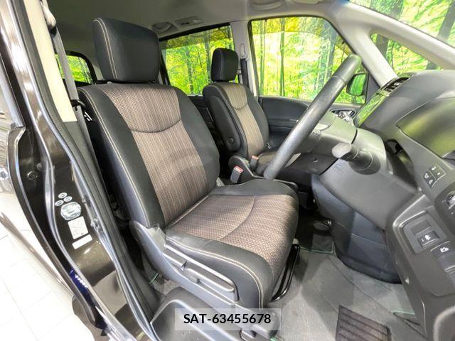 Nissan SERENA 2014-09 6272837-7