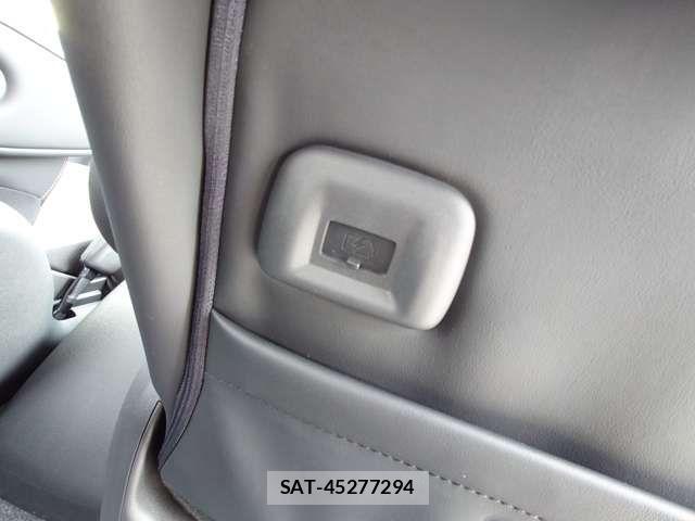 Nissan SERENA 2025-09 6306395-17