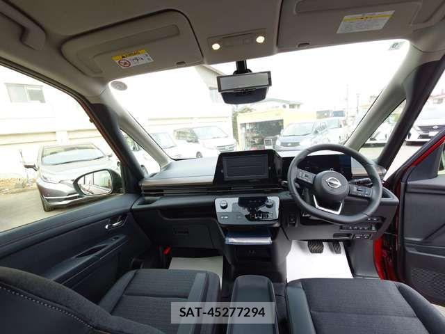 Nissan SERENA 2025-09 6306395-2
