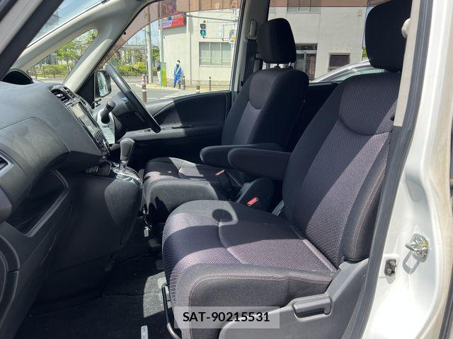 Nissan SERENA 2012-02 6527514-14