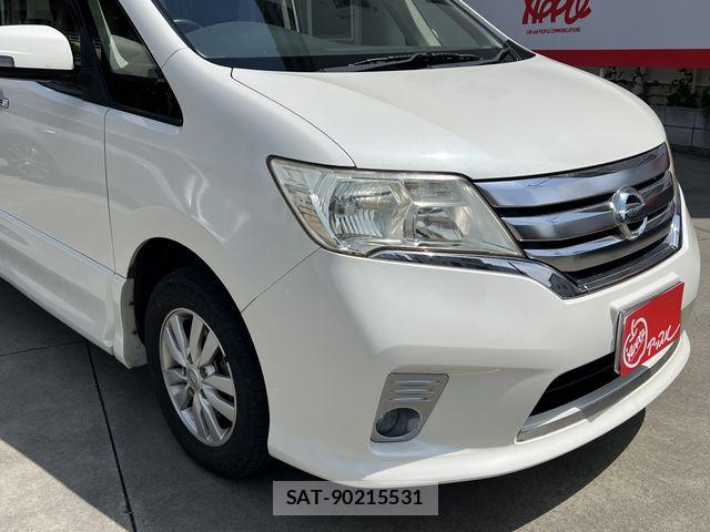 Nissan SERENA 2012-02 6527514-18
